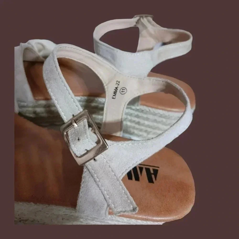 AMS Emma 22 espadrille platform casual sandal in color nude size 11 - Picture 5 of 10